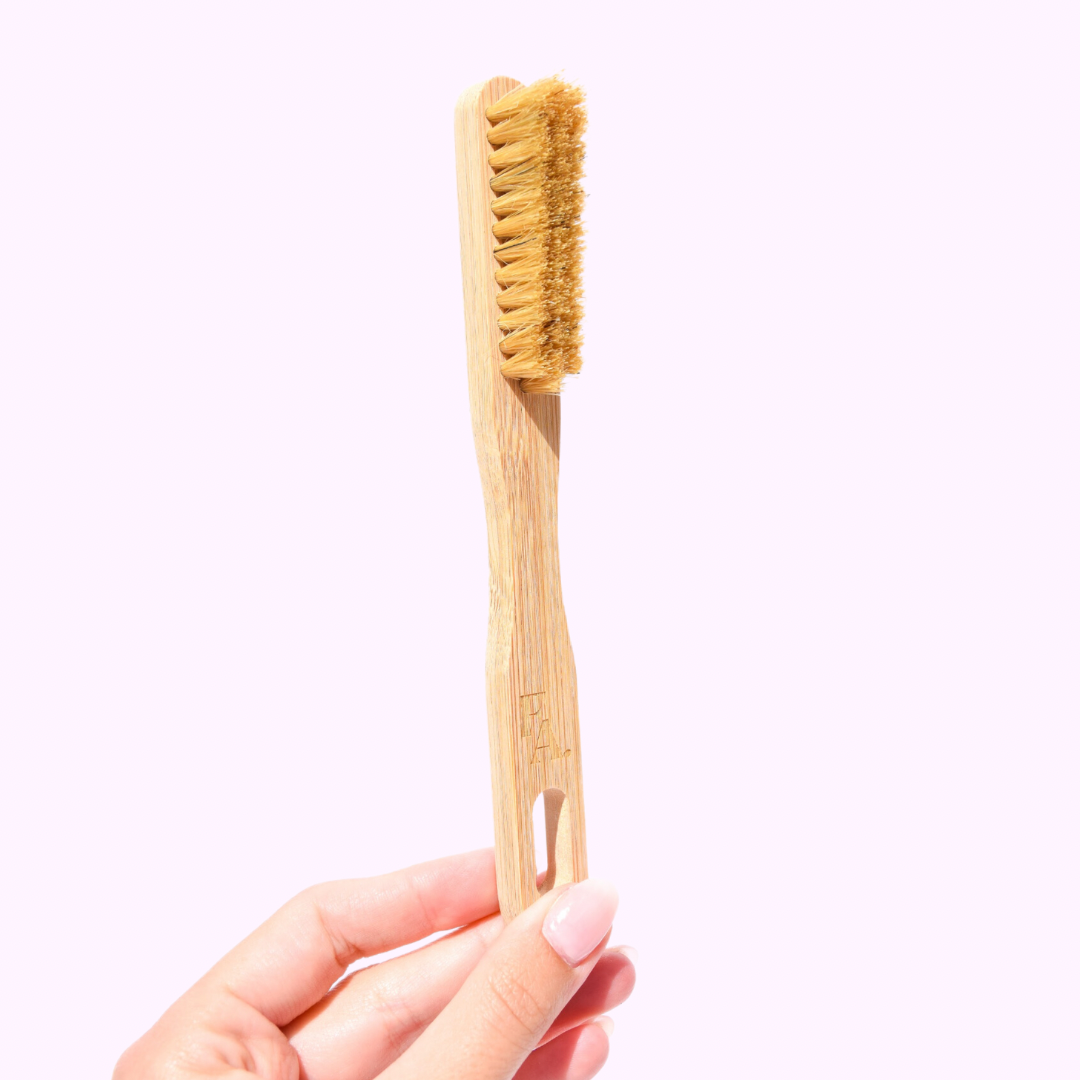 Fly Away Brush™